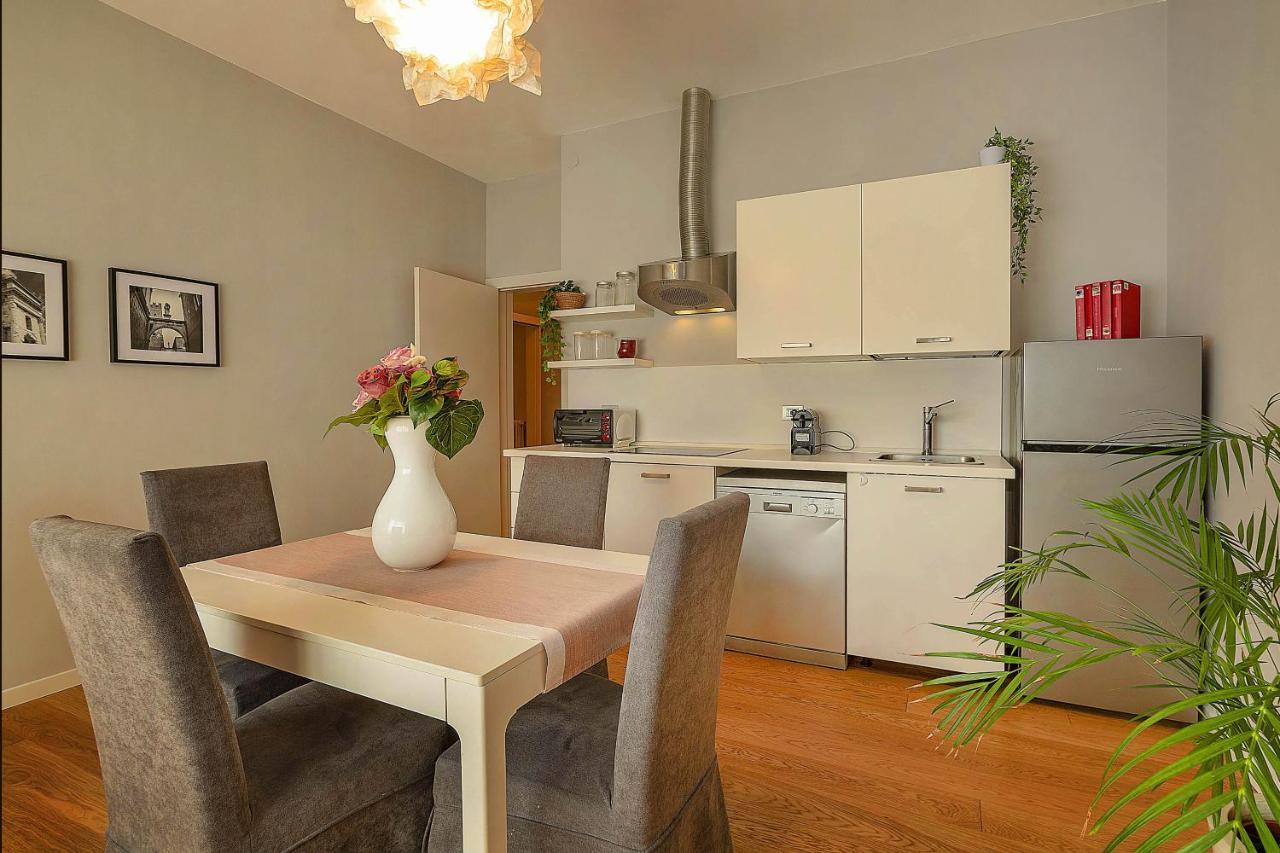 A Casa Di Adele Appartement Verona Buitenkant foto